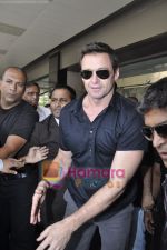 Hugh Jackman (Wolverine)  lands in  International Airport, Mumbai on 24th March 2011 (18).JPG